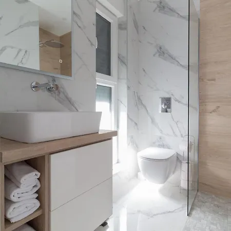 Ferienwohnung Fuer 5 Personen Ca 70 Qm In Nin, Dalmatien Norddalmatien Apartament *