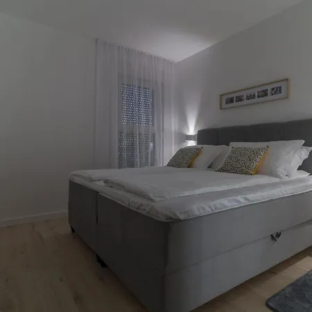 Ferienwohnung Fuer 5 Personen Ca 70 Qm In Nin, Dalmatien Norddalmatien Nin