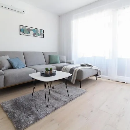 Ferienwohnung Fuer 5 Personen Ca 70 Qm In Nin, Dalmatien Norddalmatien Daire *