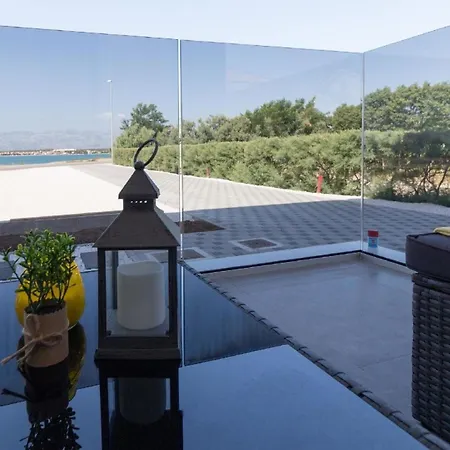 Daire Ferienwohnung Fuer 5 Personen Ca 70 Qm In Nin, Dalmatien Norddalmatien *